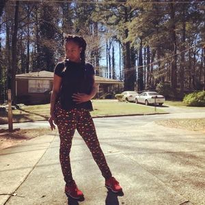 Meet your Posher, Niya